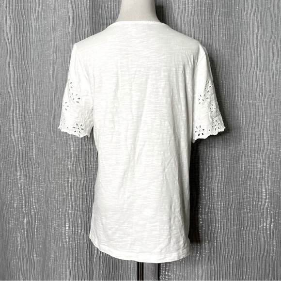 Chicos lace sleeve slub V neck tee - Picture 2 of 8